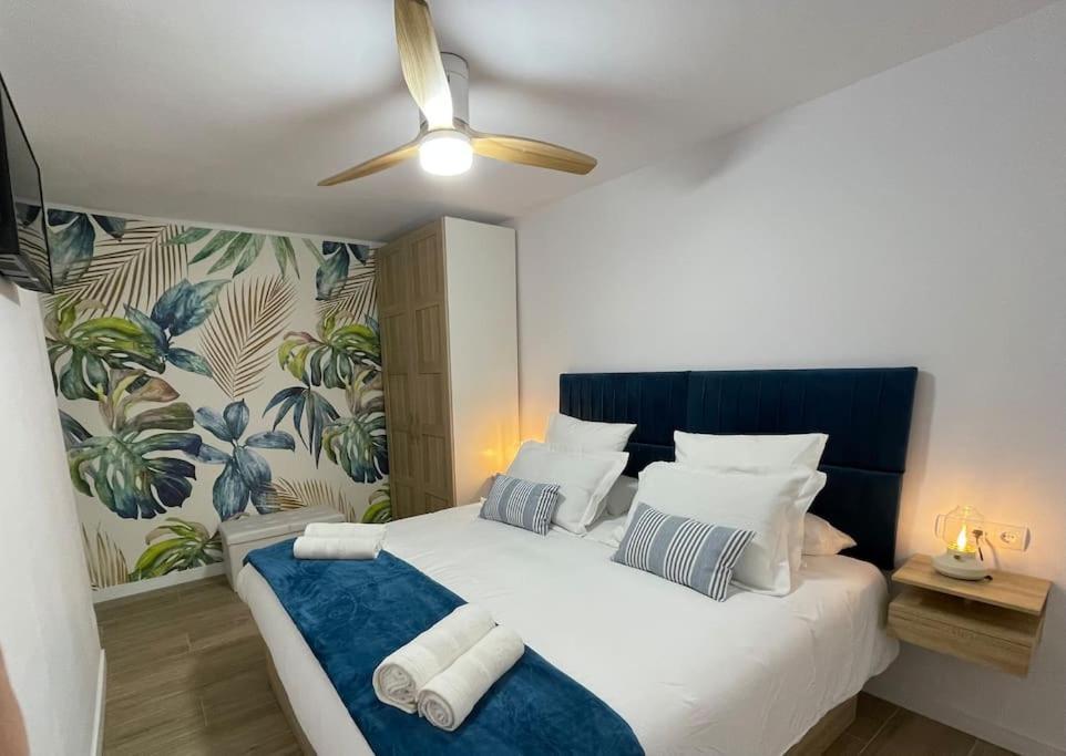 Apartamento Centrico Junto Al Mar Estepona Luaran gambar